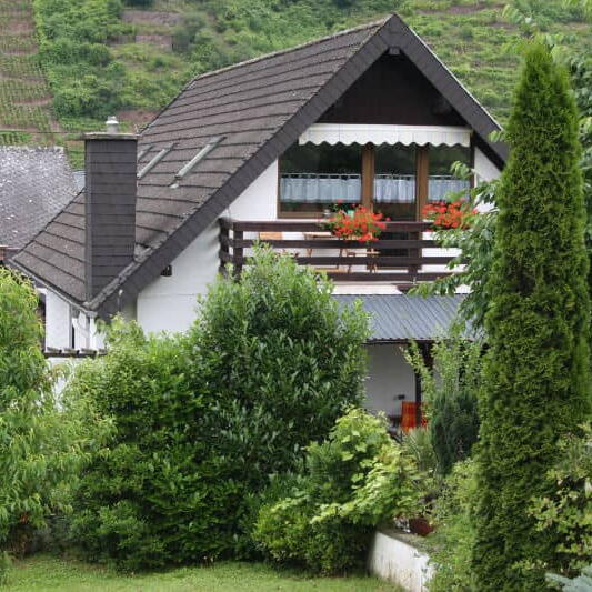 Ferienwohnung - Aussenansicht - Ellenz-Poltersdorf / Mosel