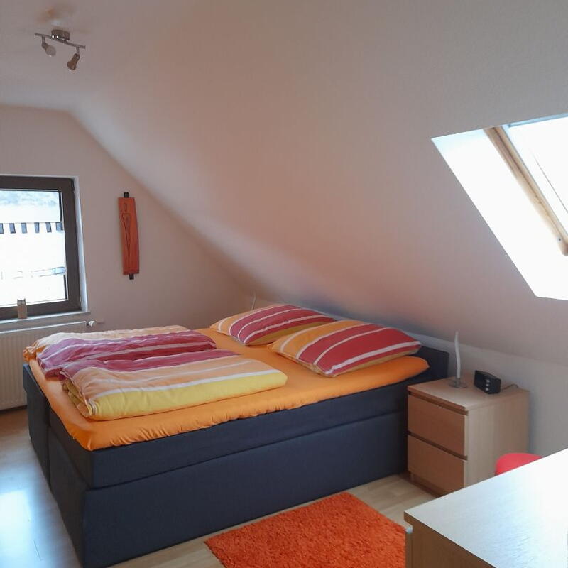 Ferienwohnung - Schlafzimmer - Ellenz-Poltersdorf / Mosel